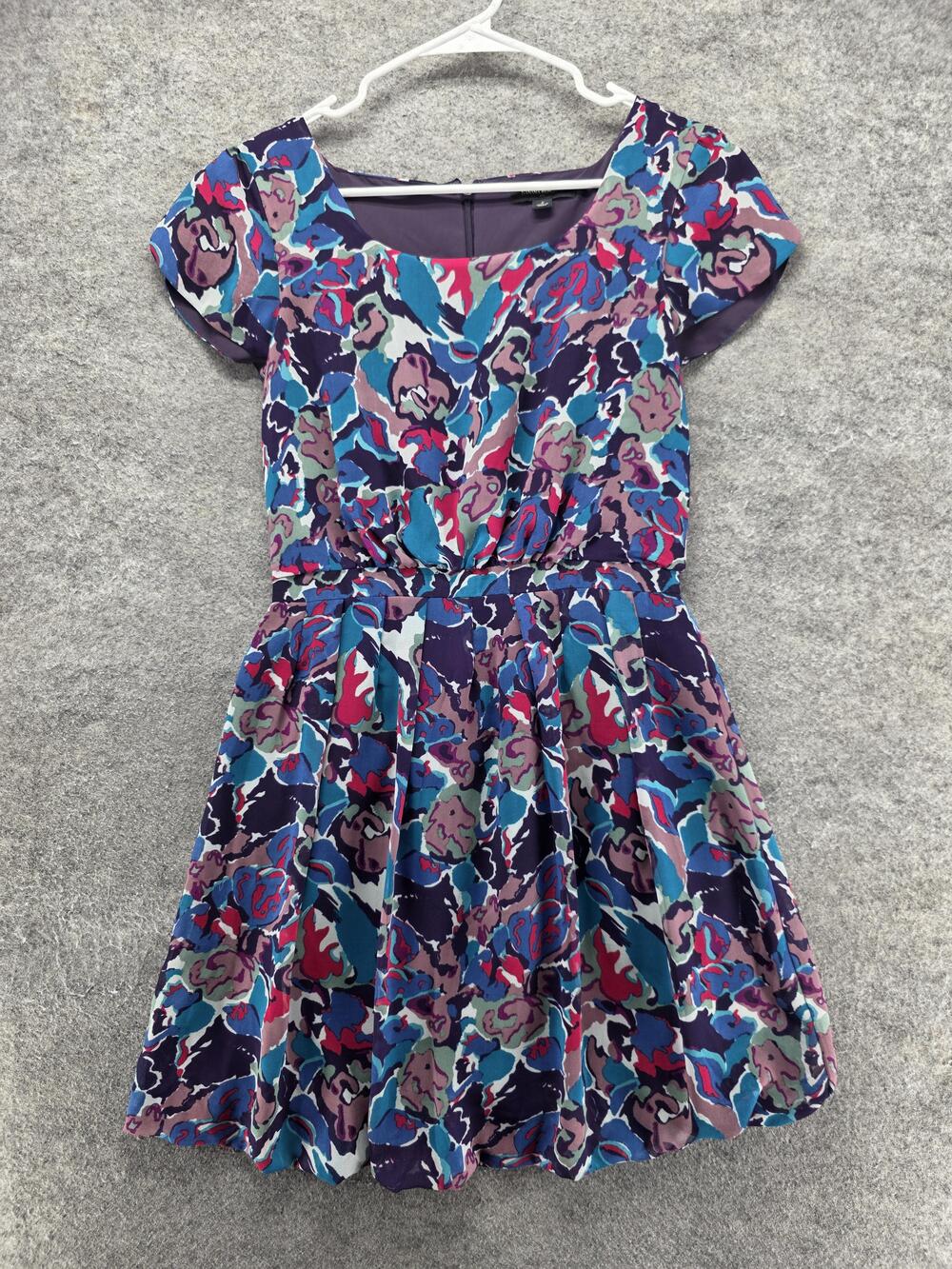 Banana Republic Dress Womens 2 Multicolor Short Fit & Flare Scoop Neck Pleated